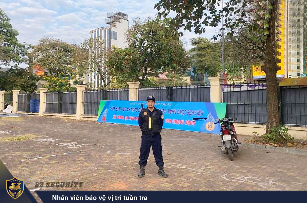 nhan-vien-bao-ve-vi-tri-tuan-tra