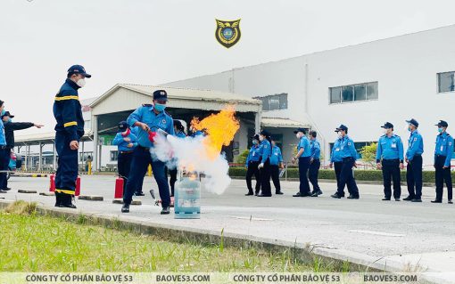 dich-vu-bao-ve-nha-hang-quan-an-4