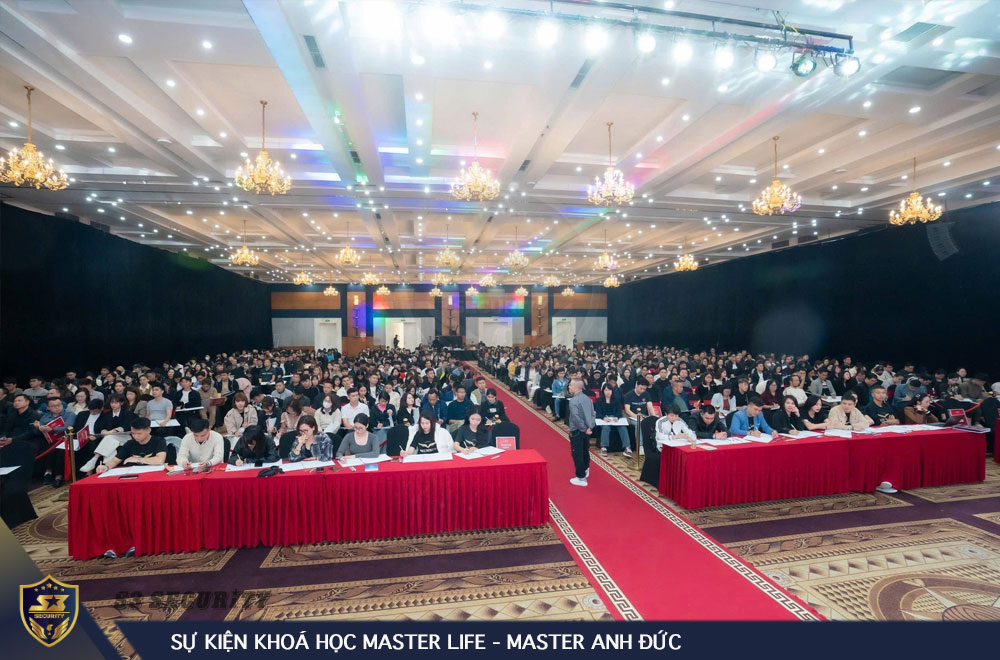 bao-ve-su-kien-chuoi-khoa-hoc-master-life-1